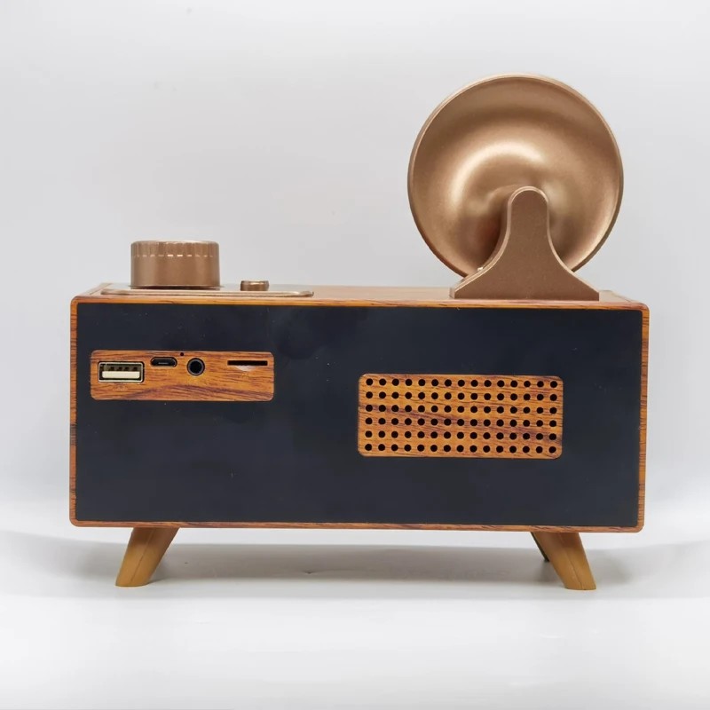 stari radio mini mali drveni retro vintage dizajn